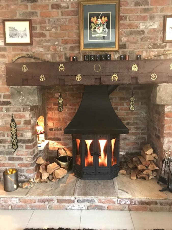 Mickering Barn Bed & Breakfast Aughton Bagian luar foto